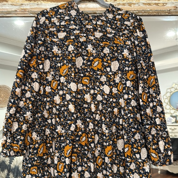 Universal threads midi dress - Picture 2 of 6